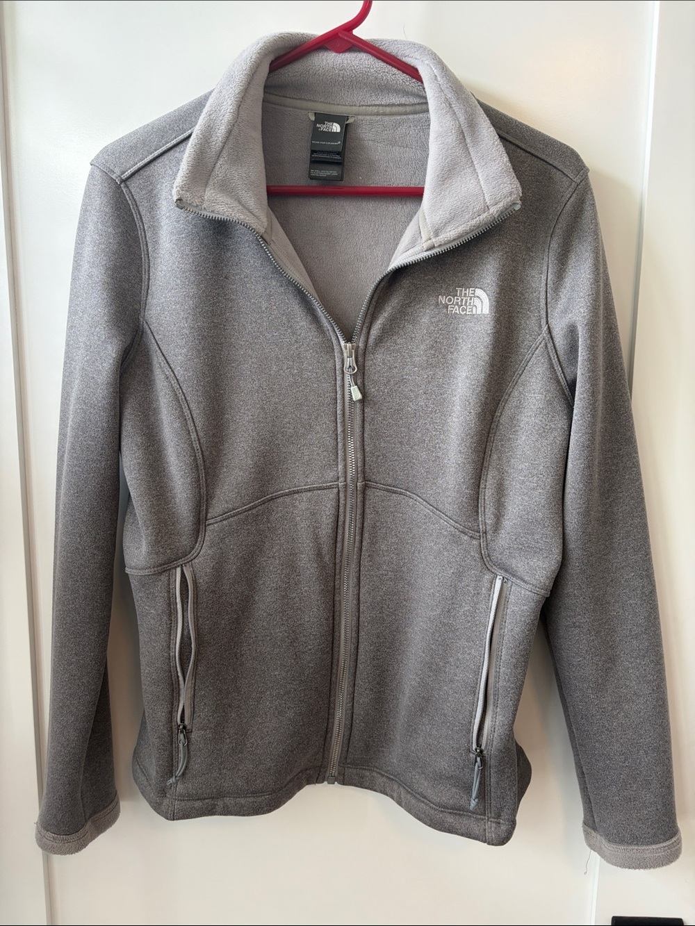 The North Face Women's Light Gray Full-Zip Fleece Jacket